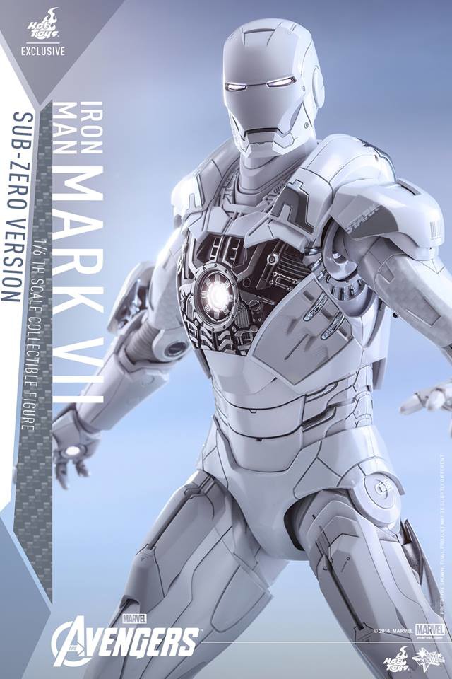 Hot Toys Iron Man Mark VII Sub-Zero Version with Chest Plate Removed