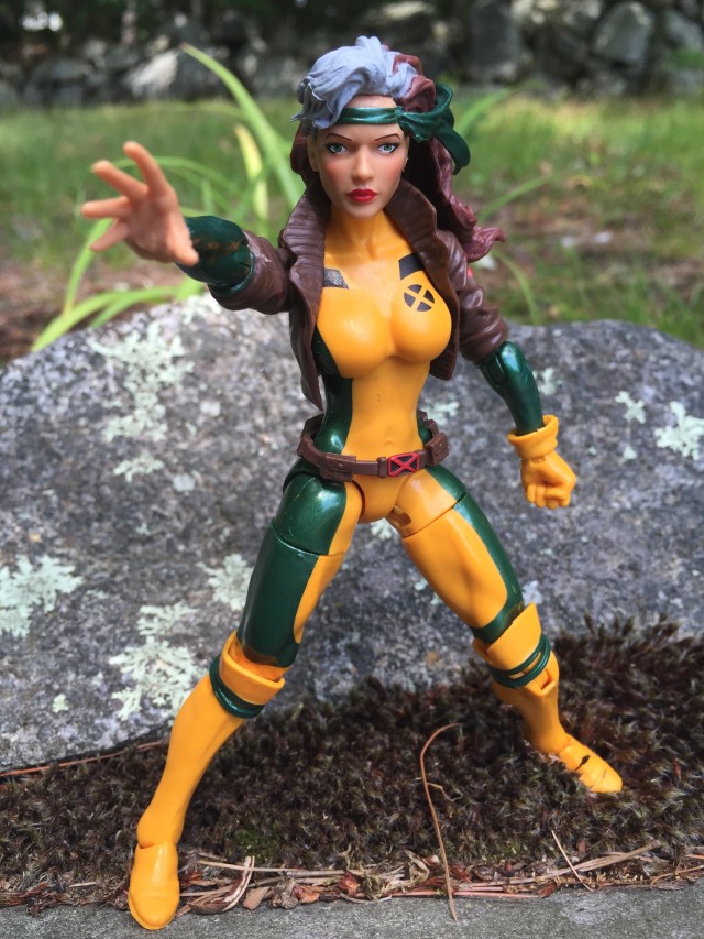 Rogue Marvel Legends X-Men Juggernaut Series Figure