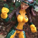 X-Men Marvel Legends Rogue 6″ Figure Review & Photos
