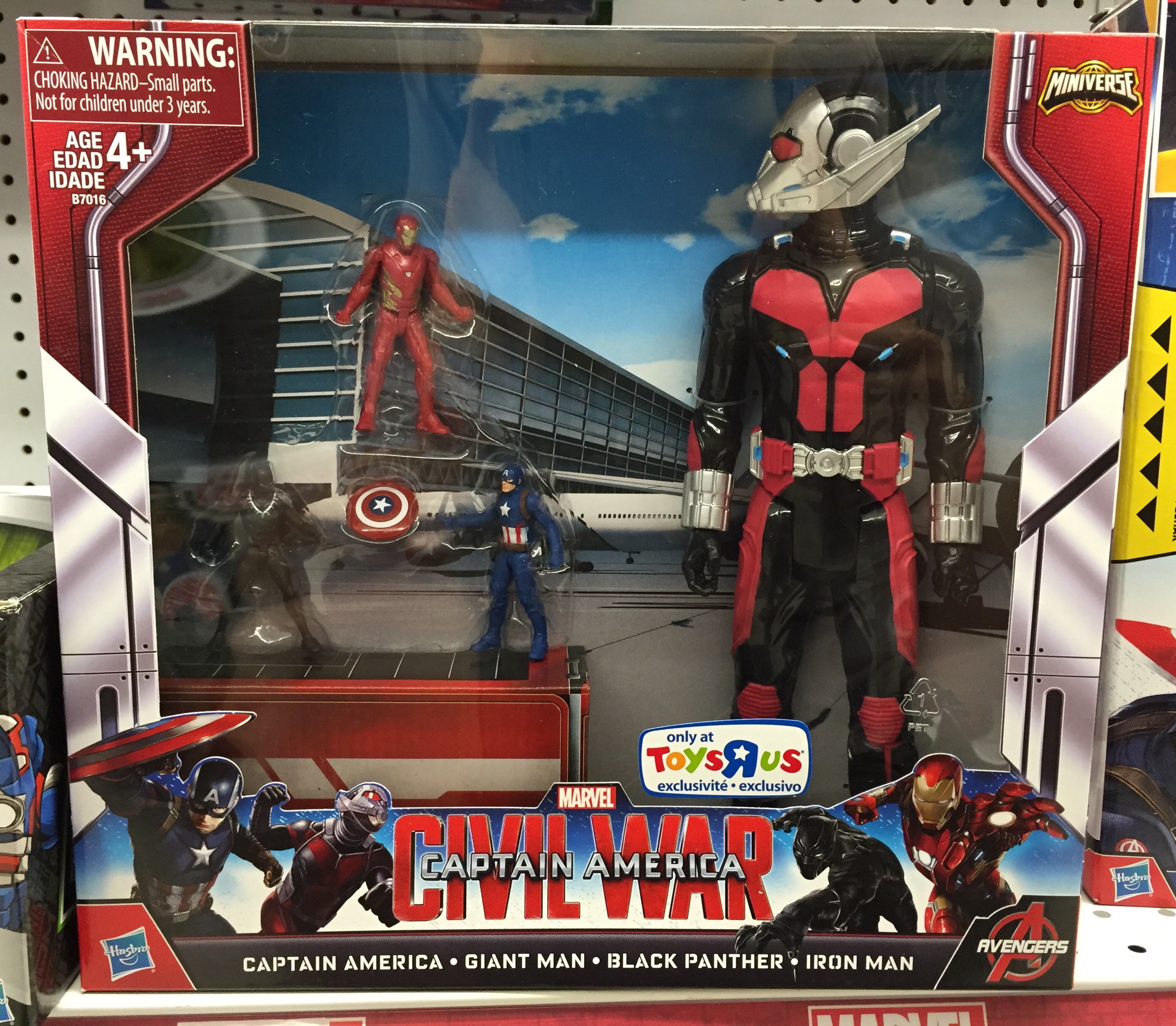 + GIANT MAN Black Panther Details about   2015 Hasbro Marvel CIVIL WAR Toys R Us exclusive 