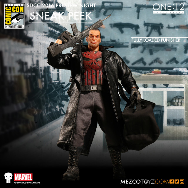 SDCC Preview Night Mezco ONE 12 Fully Loaded Punisher Figure Thunderbolts