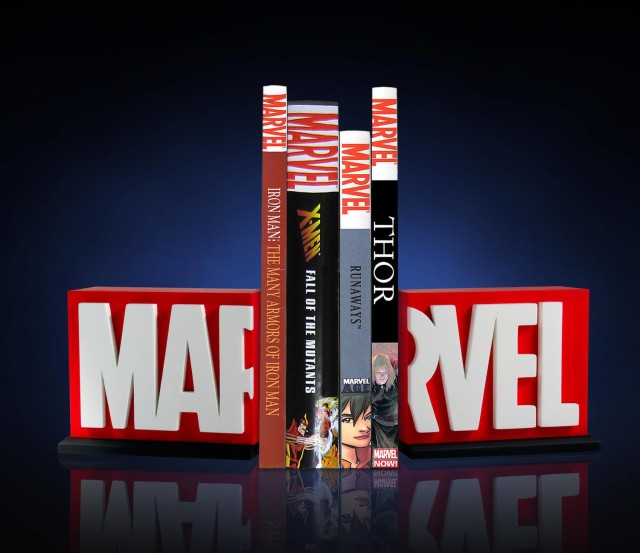 Gentle Giant Marvel Logo Bookends