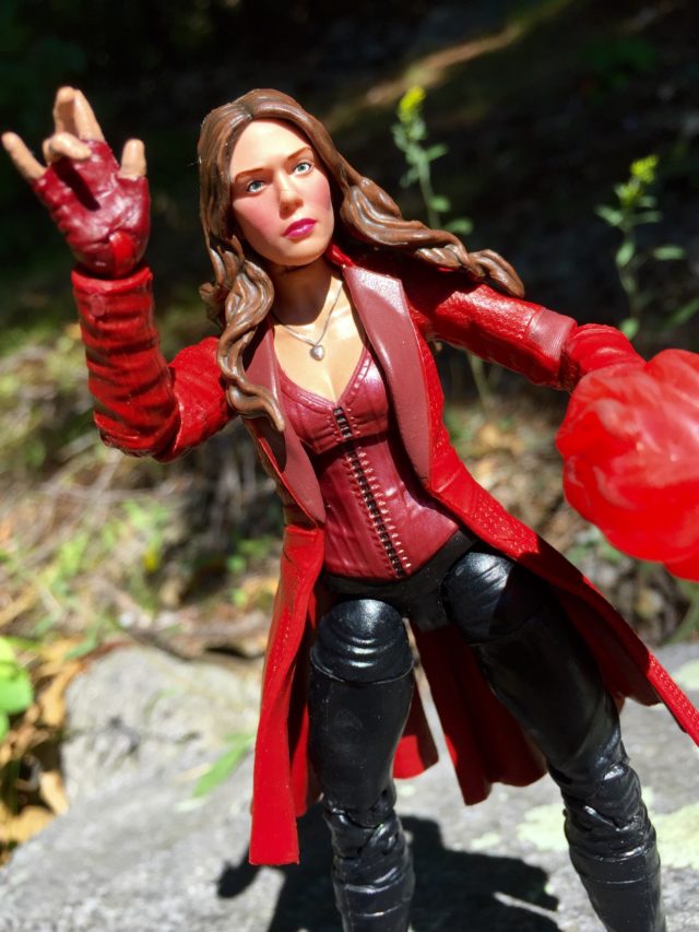 Review Marvel Legends Civil War Scarlet Witch Six Inch Figure