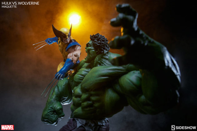 Wolverine vs Hulk Statue by Sideshow Collectibles