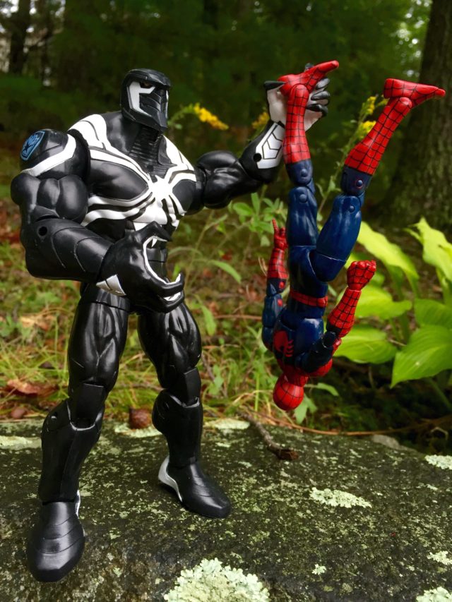 Space Venom BAF Hasbro Kills Spidey