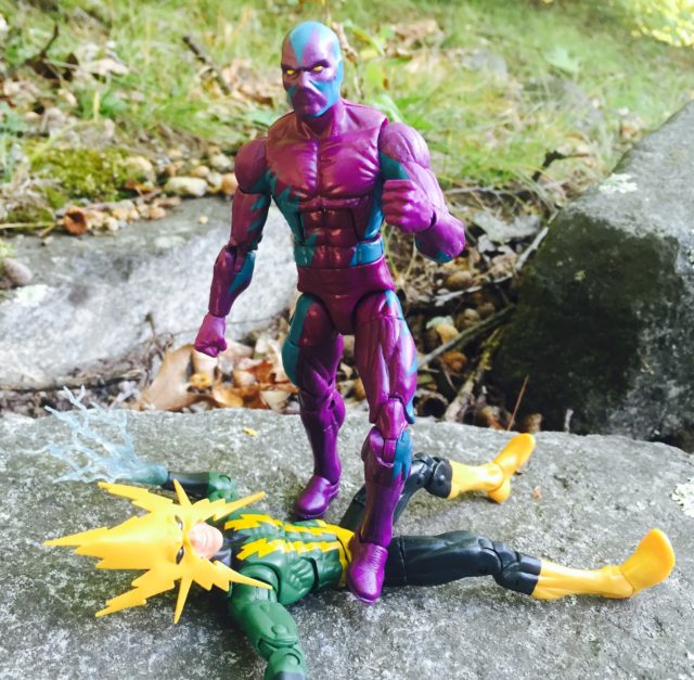 Marvel Legends The Eel Figure with Alternate Hands Kills Electro