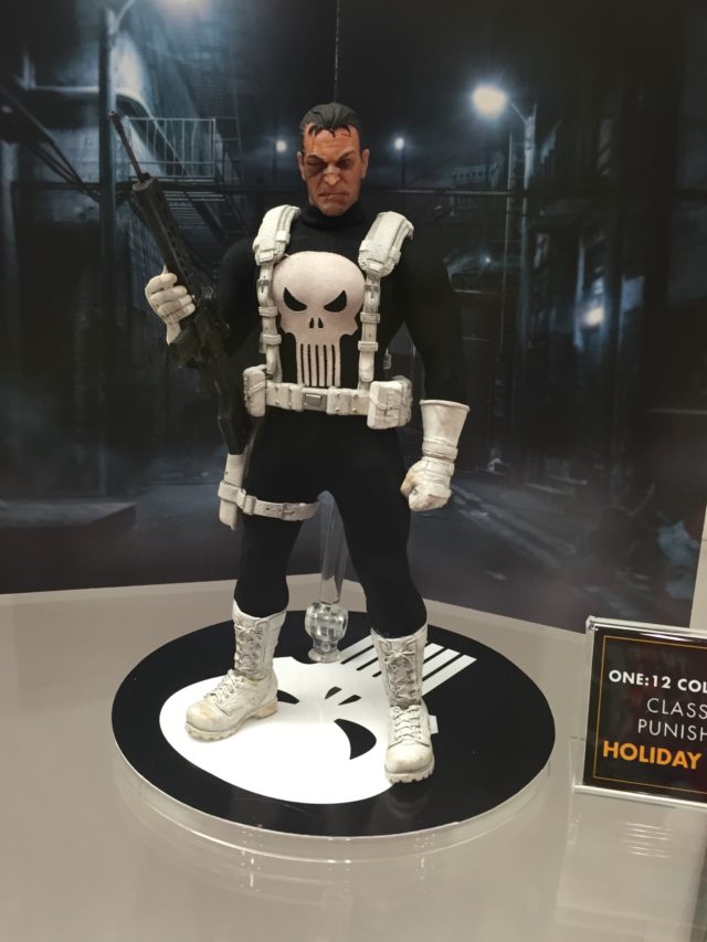 NYCC 2016 Mezco Toyz Punisher Figure