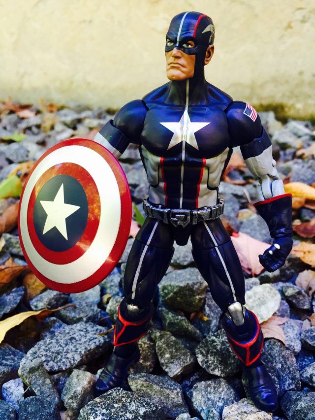 Front of Captain America Legends Secret War Cap Figure