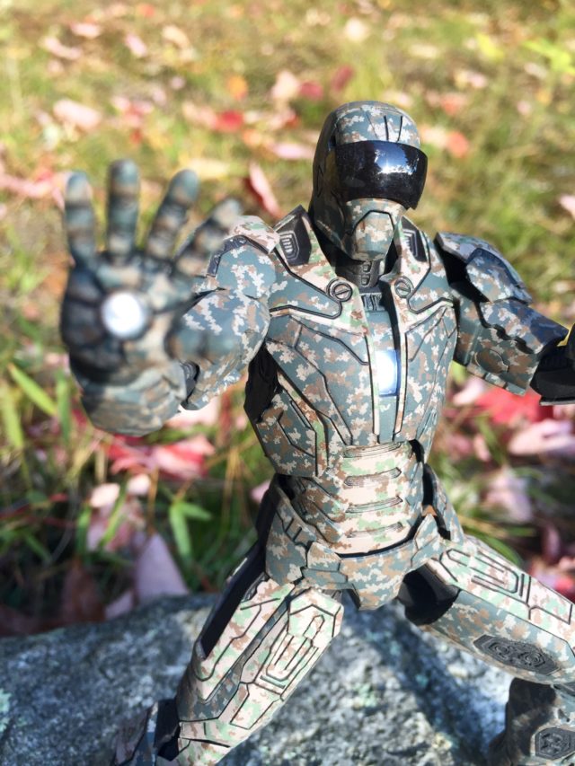 Shades Iron Man 6" Figure Repulsor Hands