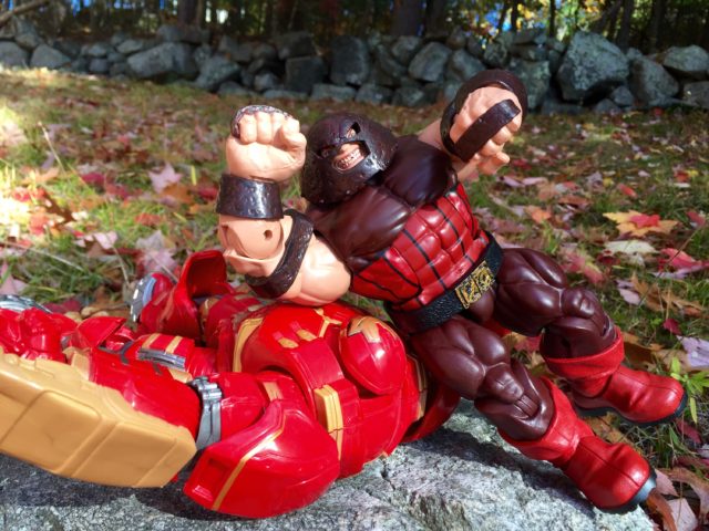 Hasbro Juggernaut Legends Figure VS Hulkbuster Iron Man BAF