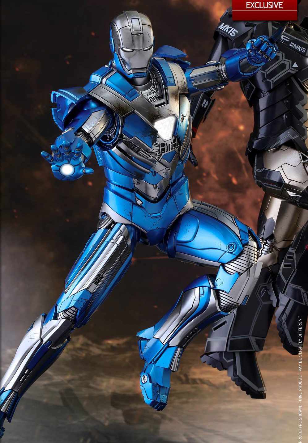 Exclusive Hot Toys Blue Steel Iron Man 