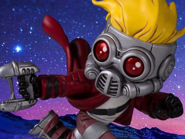gentle-giant-animated-starlord-statue-helmet-close-up