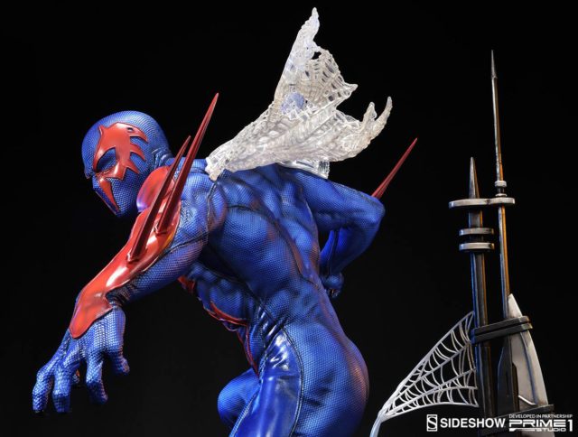 close-up-of-back-of-spider-man-2099-statue-sideshow-prime-1-studios