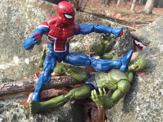 Spider-UK Legends Figure Kicks Jackal