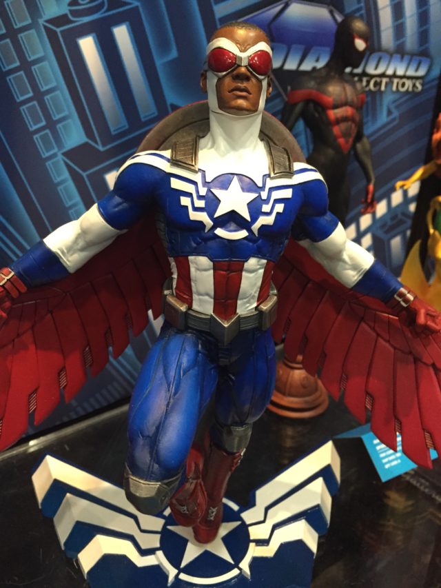 Marvel Gallery Sam Wilson Captain America Statue Toy Fair 2017