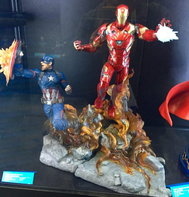 Marvel Milestones Civil War Iron Man and Captain America Statues