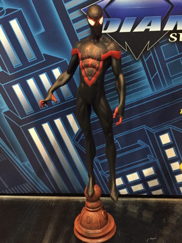 New York Toy Fair 2017 DST Ultimate Spider-Man Miles Morales Marvel Gallery Statue