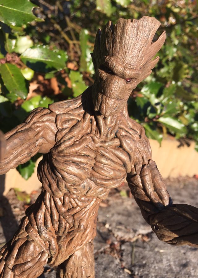 DST Marvel Select Groot Action Figure Close-Up