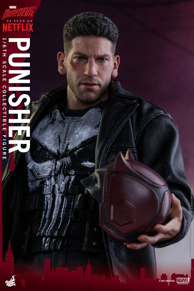 Close-Up of Hot Toys Punisher Holding Daredevil's Helmet