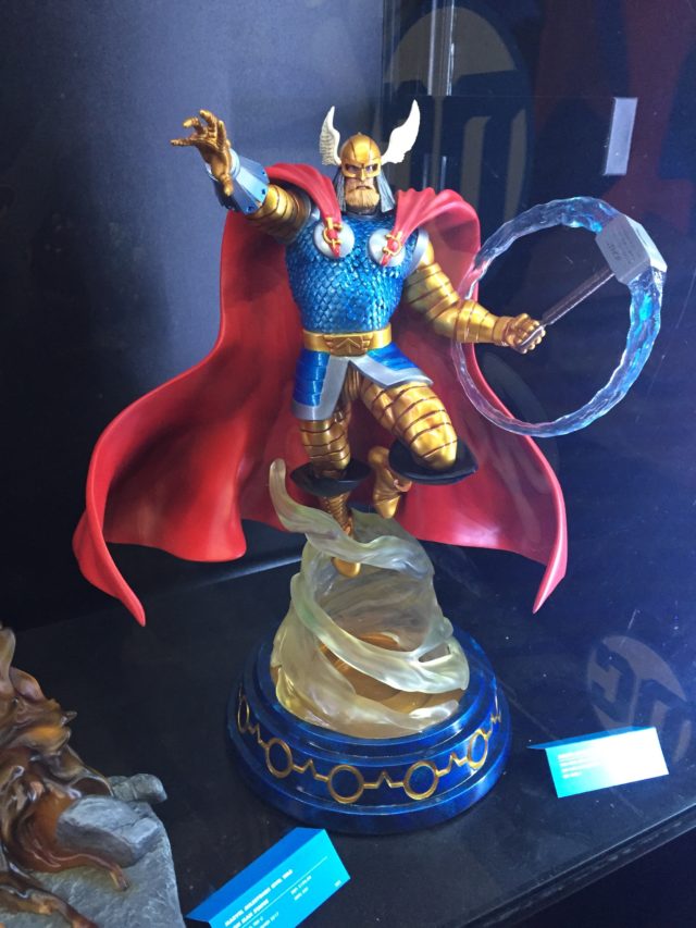 New York Toy Fair 2017 DST Thor Statue Marvel Milestones