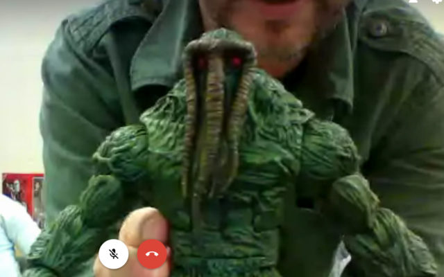 Hasbro Marvel Legends Man-Thing BAF Screenshot