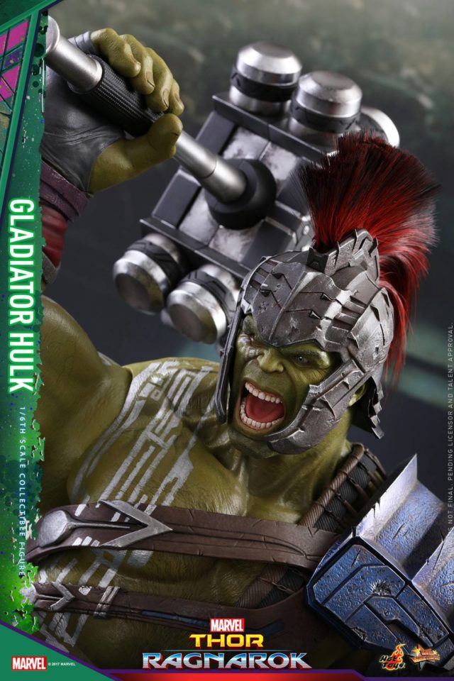 Hot Toys Gladiator Hulk Sixth Scale Figure Close-Up