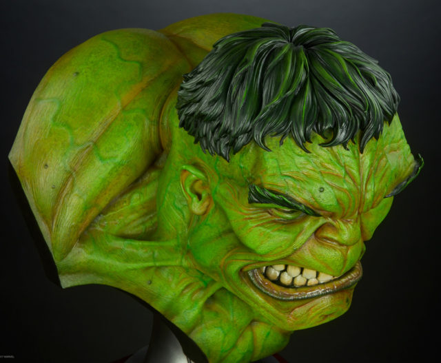 Sideshow Collectibles Hulk Life Size Bust Overhead View of Hair