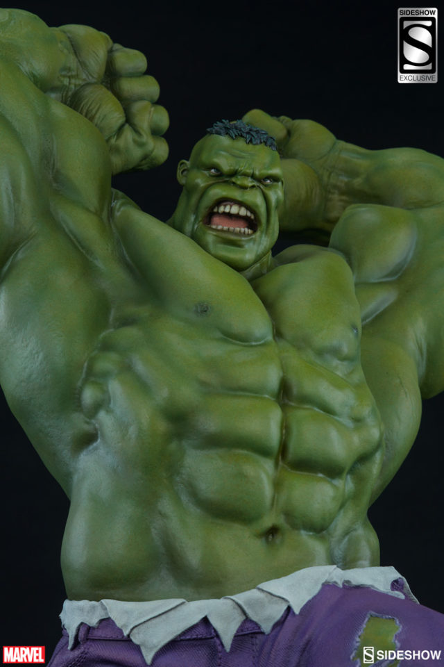 Alternate Portrait on Sideshow Hulk Avengers Assemble Exclusive Statue