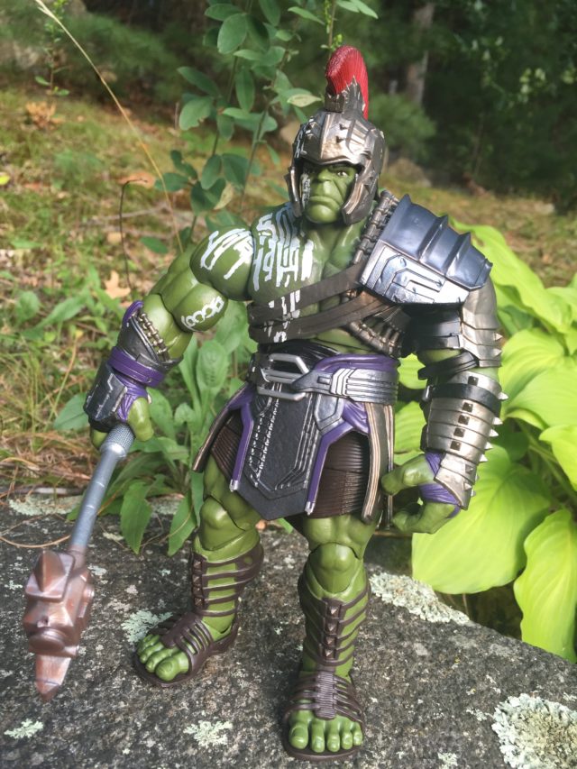 Side View of Gladiator Hulk Marvel Legends Build-A-Figure