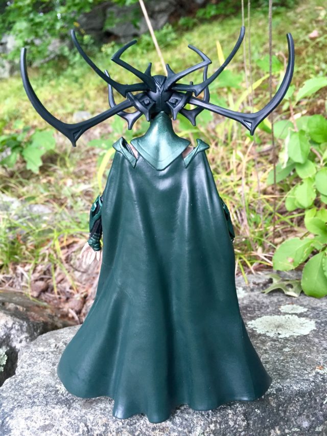 Back of Thor Ragnarok Hela Cape Marvel Legends 2017