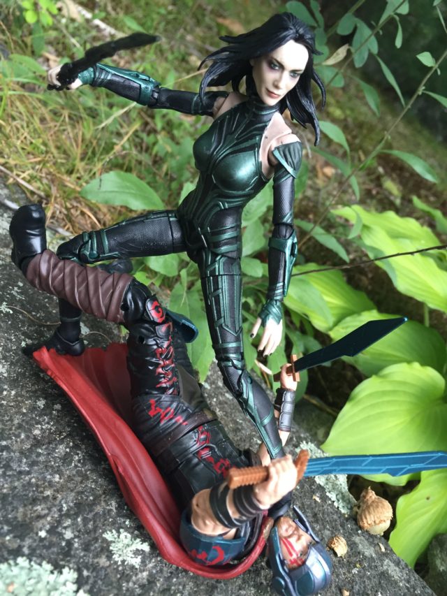 Thor Ragnarok Hela Kills Thor Marvel Legends Hasbro Toys