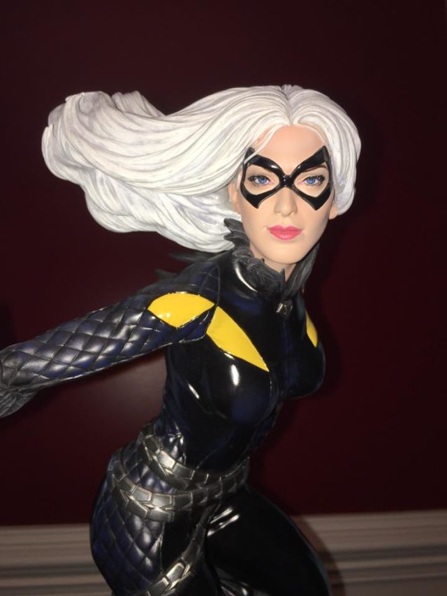 Sideshow Premium Format Figure Black Cat Portrait