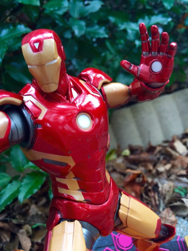 Close-Up of Marvel vs Capcom Iron Man Statue