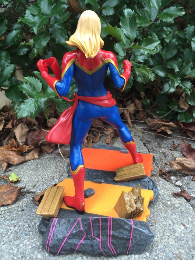 Back of Captain Marvel Marvel vs Capcom Infinite Statue