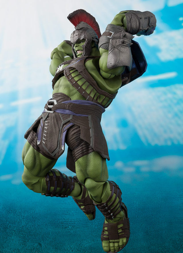 SH Figuarts Gladiator Hulk Figure Jumping Smash