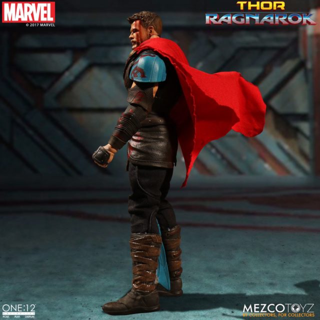 Side View of ONE 12 Collective Thor Ragnarok Gladiator Thor