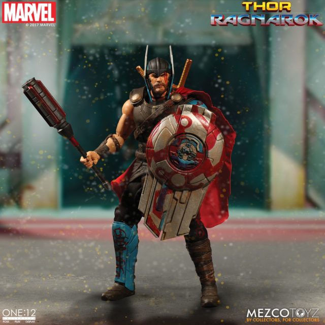 Thor Ragnarok Mezco ONE 12 Collective Gladiator Thor Figure with Mace and Shield