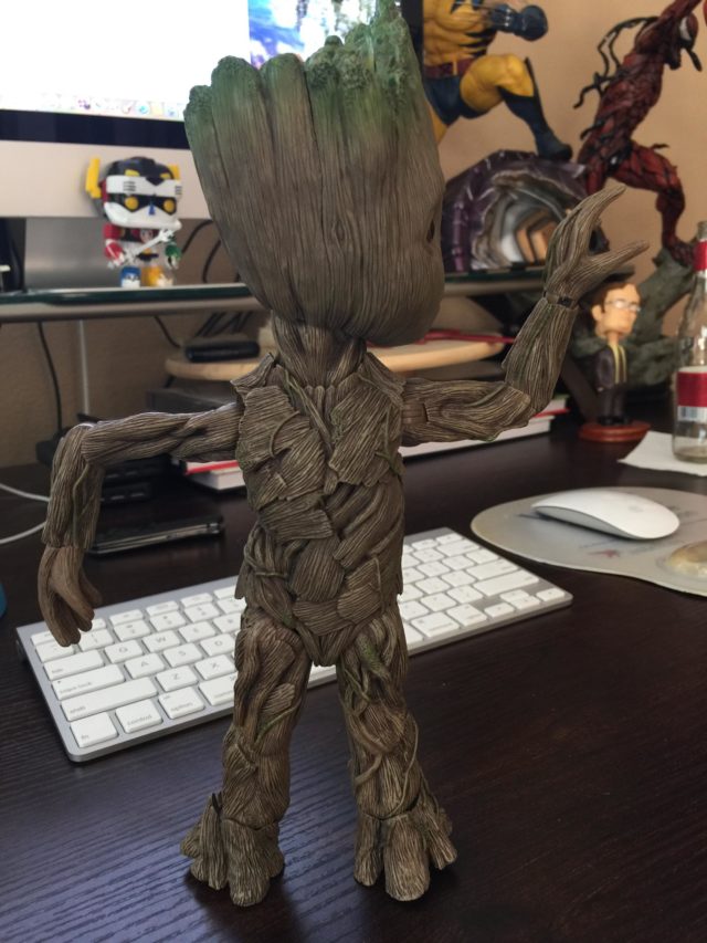 Hot Toys GOTG VOL. 2 Baby Groot Figure Dancing