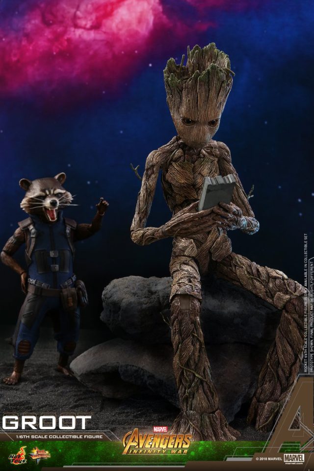 Hot Toys Infinity War Groot Playing Video Game Rocket Figures