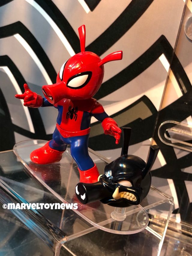 Spider-Ham Marvel Legends Figure with Pork Grind Head
