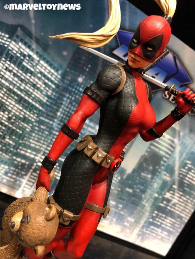 Lady Deadpool DST Resin Statue Marvel Premier Collection