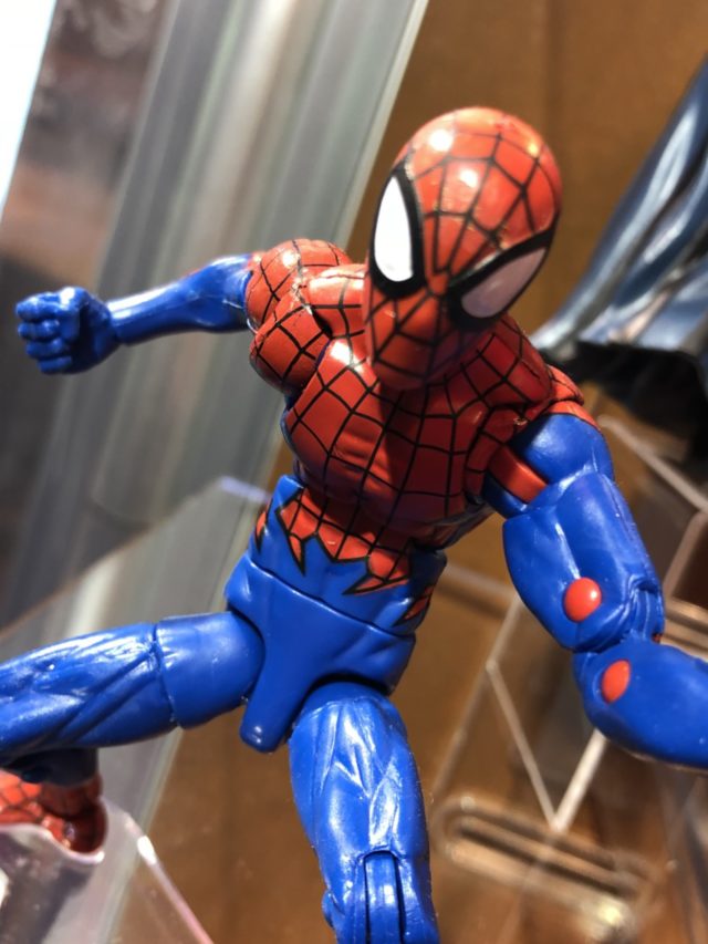 Close-Up of House of M Spider-Man Marvel Legends Figure 2018