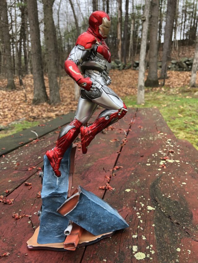 Side View of Spider-Man Homecoming Iron Studios Iron Man 1:10 Statue