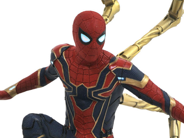 Marvel Gallery Infinity War Iron Spider Statue Close-Up
