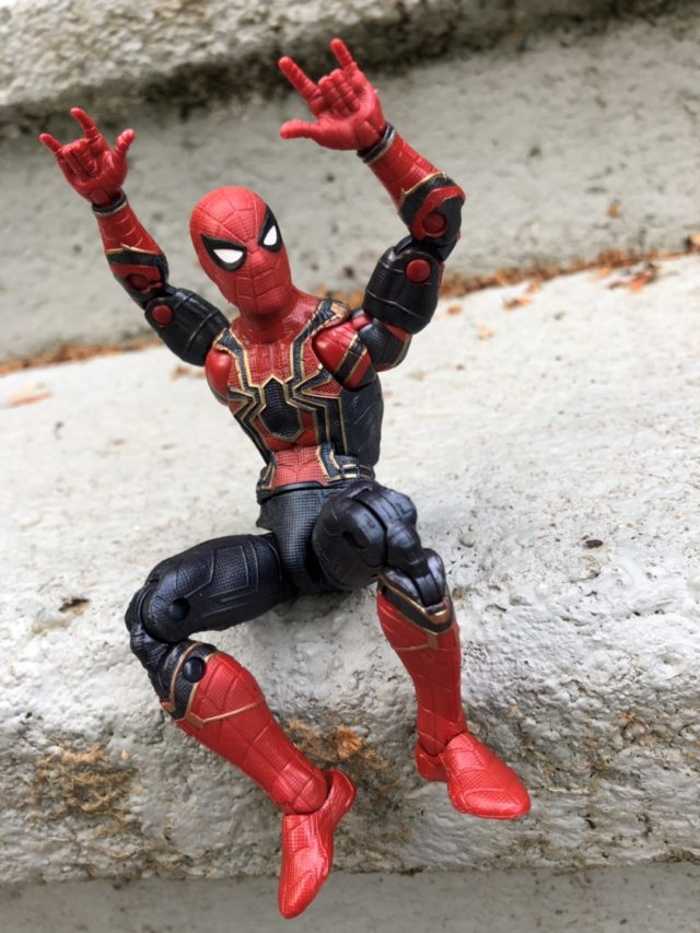 Review Marvel Legends Iron Spider Action Figure