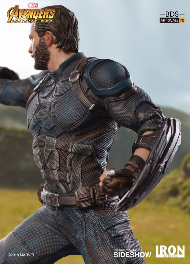 Detailing on Costume of Iron Studios BDS Captain America Infinity War Figure