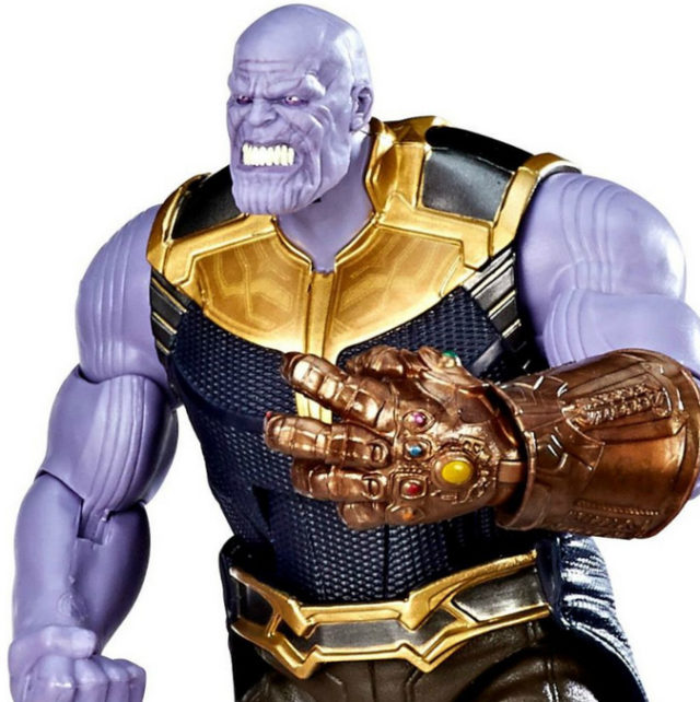 Marvel Legends Thanos 3-Pack Head Close-Up