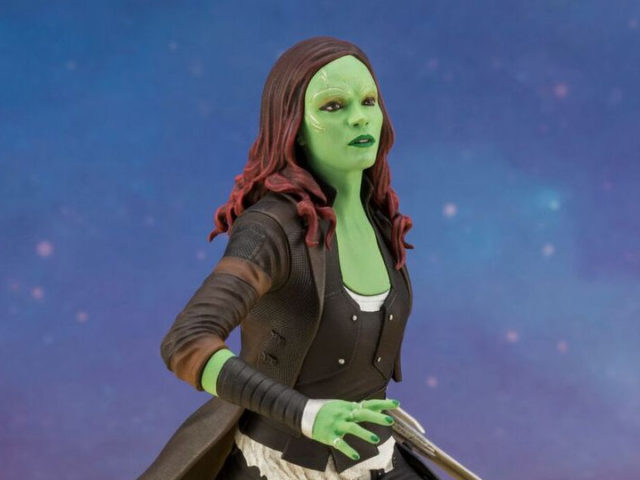 Close-Up of Gamora ARTFX+ Statue