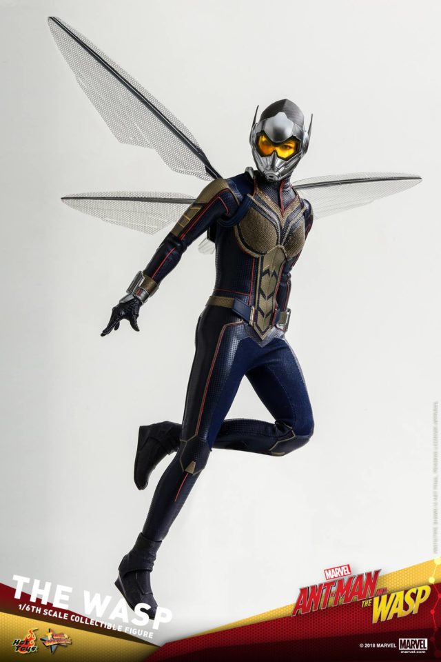 Hot Toys Ant-Man and the Wasp Wasp Figure Wings