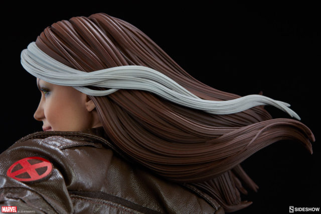 Close-Up of Hair on Rogue Premium Format Statue Sideshow 2018